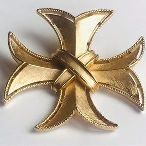 Vintage Crown Trifari Maltese Cross Brushed Gold Tone Brooch